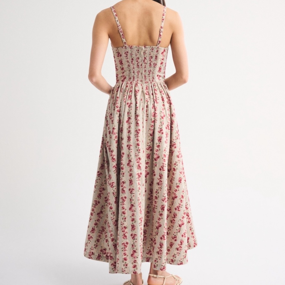 Abercrombie & Fitch Cream Maxi Dress with Pink Floral Print - Picture 2 of 6